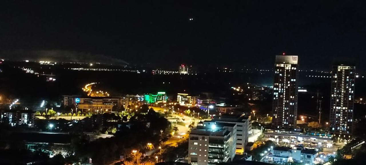 Cyberjaya Cybersqure Peace Home Exterior foto